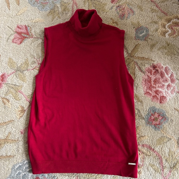 Anne Klein Tops - Anne Klein Ribbed Turtleneck Sleeveless Knit Top – Size Large – Rich Red – EUC